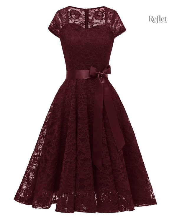 Robe vintage des années 60 avec motifs colorés