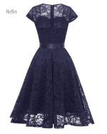 Modèle classique années 60, design élégant et féminin