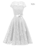 Robe années 60 à manches trois-quarts, chic et stylée