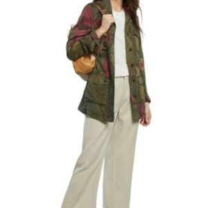 Veste vintage femme au design camouflage