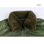 Veste noire en cuir au style vintage