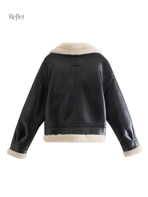 Veste vintage femme en cuir souple avec coupe élégante