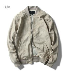 Look rétro avec détails authentiques pour un style unique