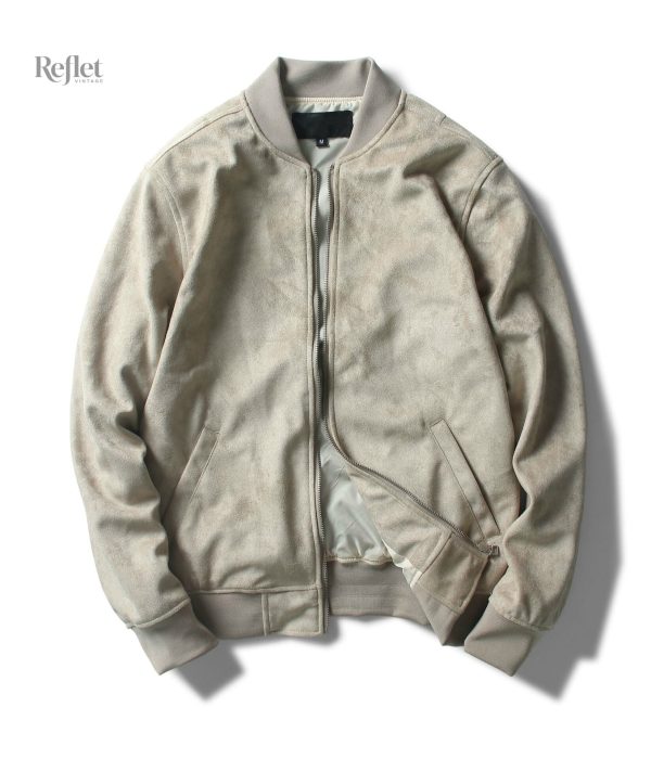 Look rétro avec détails authentiques pour un style unique