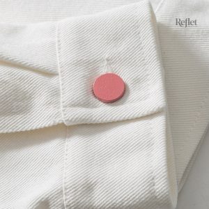Veste en denim blanche avec broderies élégantes