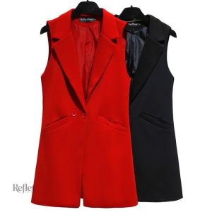 Veste vintage femme élégante avec style rétro