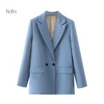 Veste vintage femme élégante en style rétro