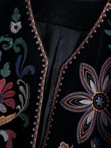 Veste fleuri pour femme au style rétro