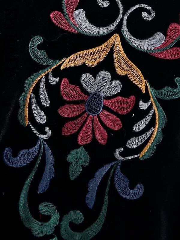 Veste vintage féminine avec imprimé floral