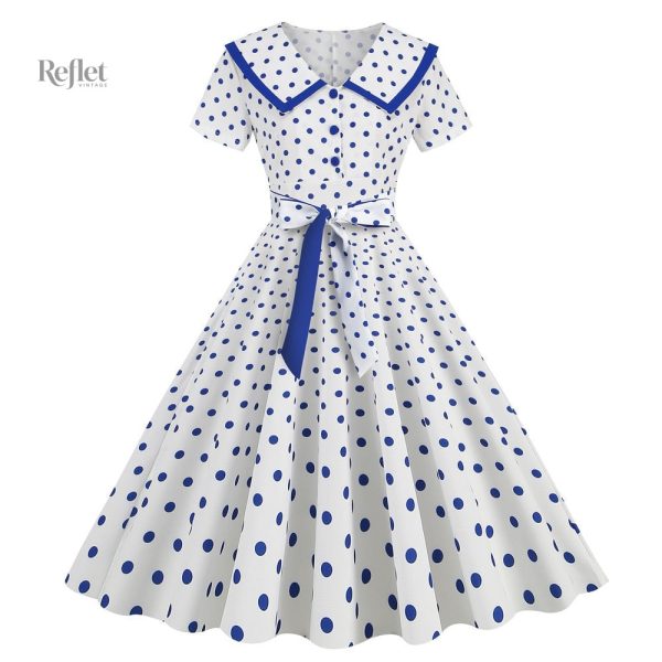 Robe années 60 à motifs floraux, élégance intemporelle