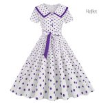 Modèle de robe années 60, couleurs vives et motifs ludiques