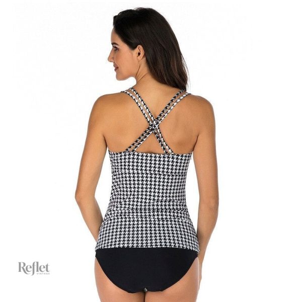 Style rétro chic, idéal pour les journées à la plage