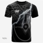 T-shirt noir pour homme au style rétro